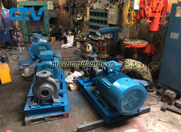 Thuê máy bơm trục rời ở đâu uy tín?
