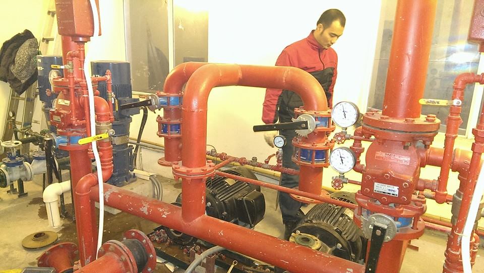 Sửa máy bơm nước tại Cường Thịnh Vương